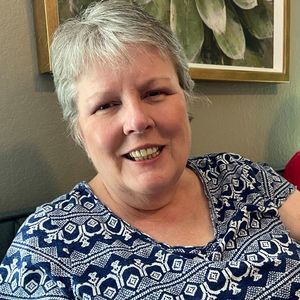 Meet your Posher, Becky